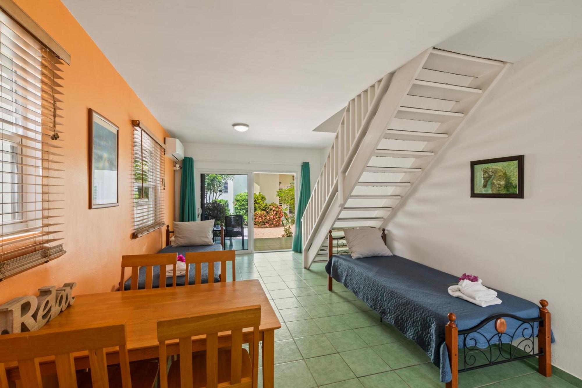Lagoon Ocean Resort Lagun Bagian luar foto
