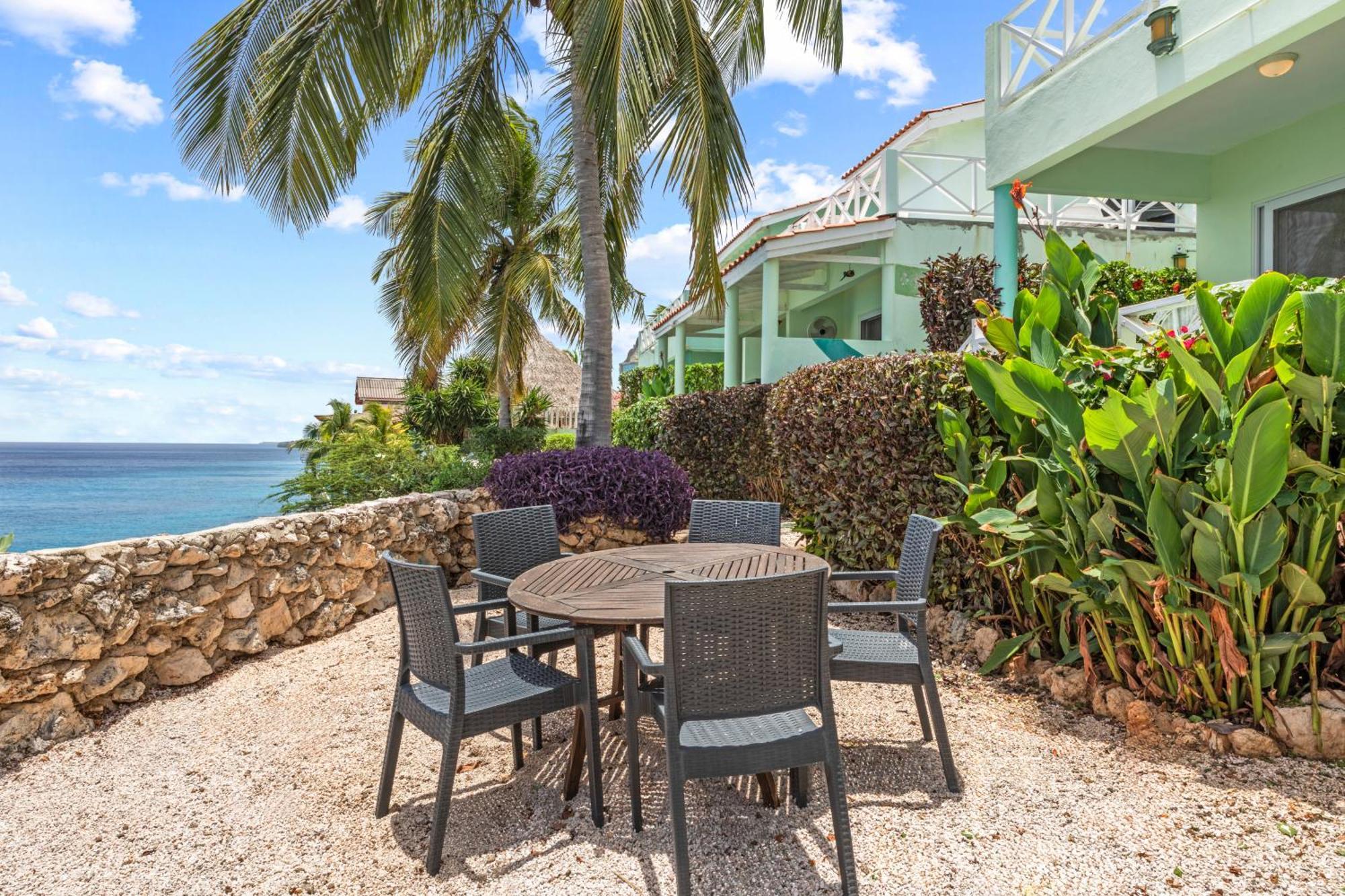 Lagoon Ocean Resort Lagun Bagian luar foto